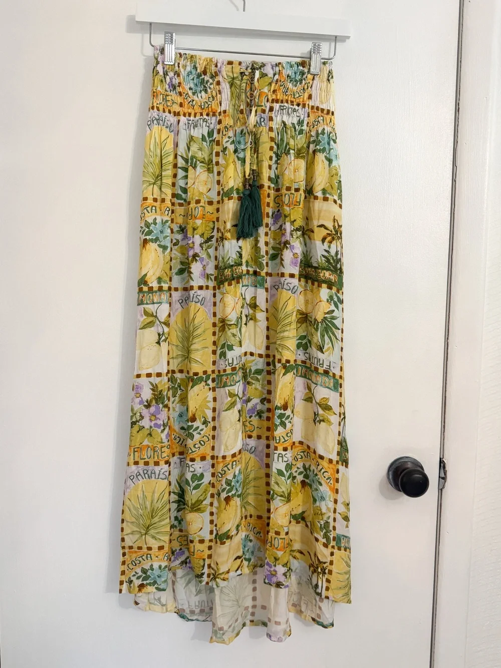 Vici Yellow Solera Tropical Print Maxi Skirt & Smocked Top Set NWOT size XS